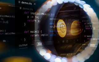 安康 api php源码,下载的php源码怎么运行呢？